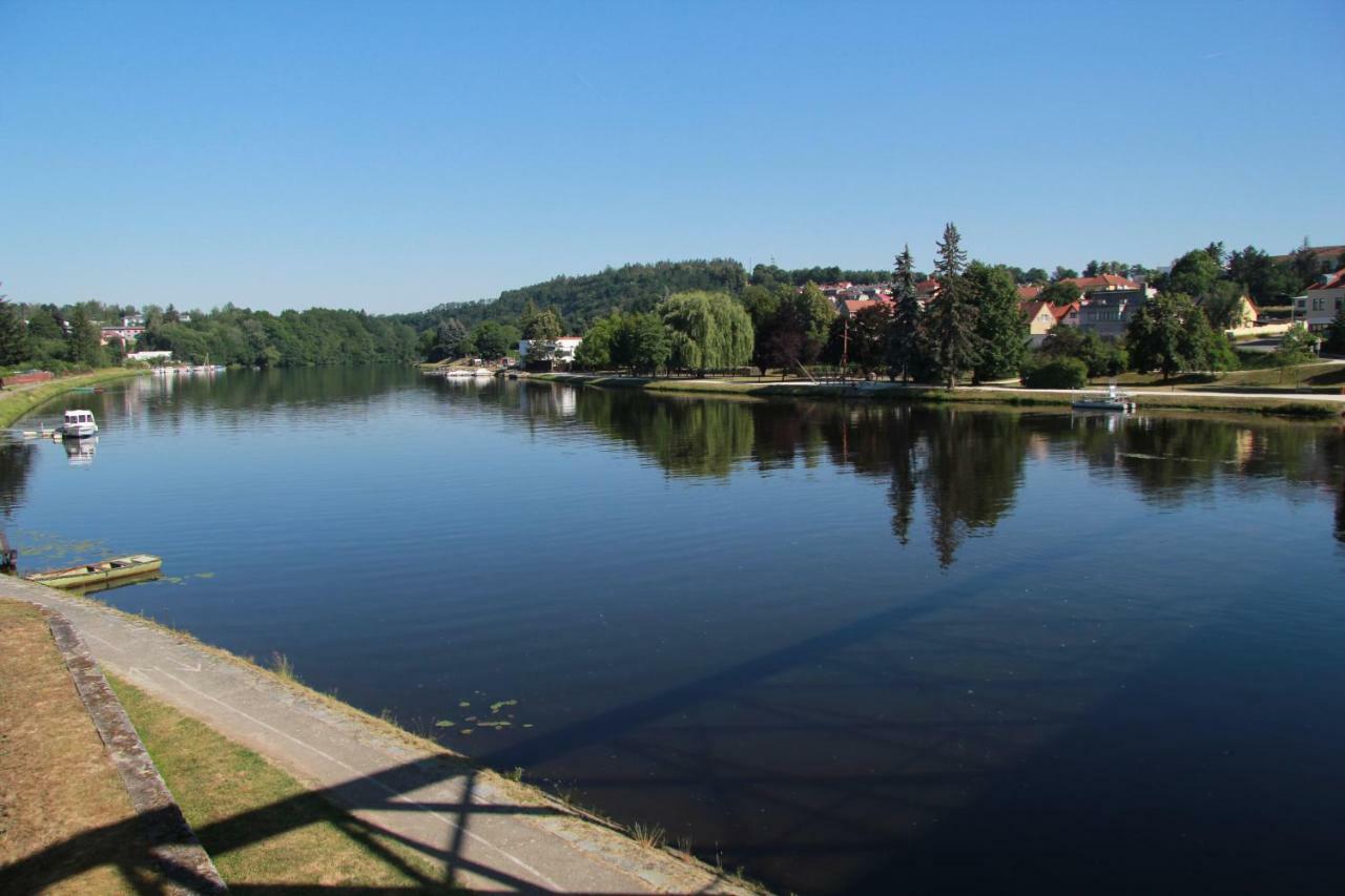 Apartmán Brašov, Týn nad Vltavou Exterior foto